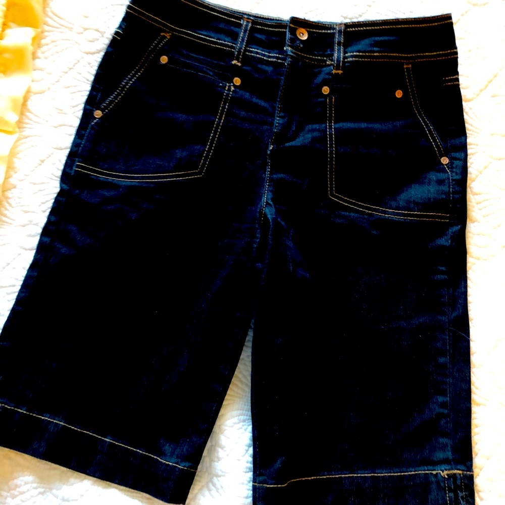 Style & Co Jeans tummy control bermuda short